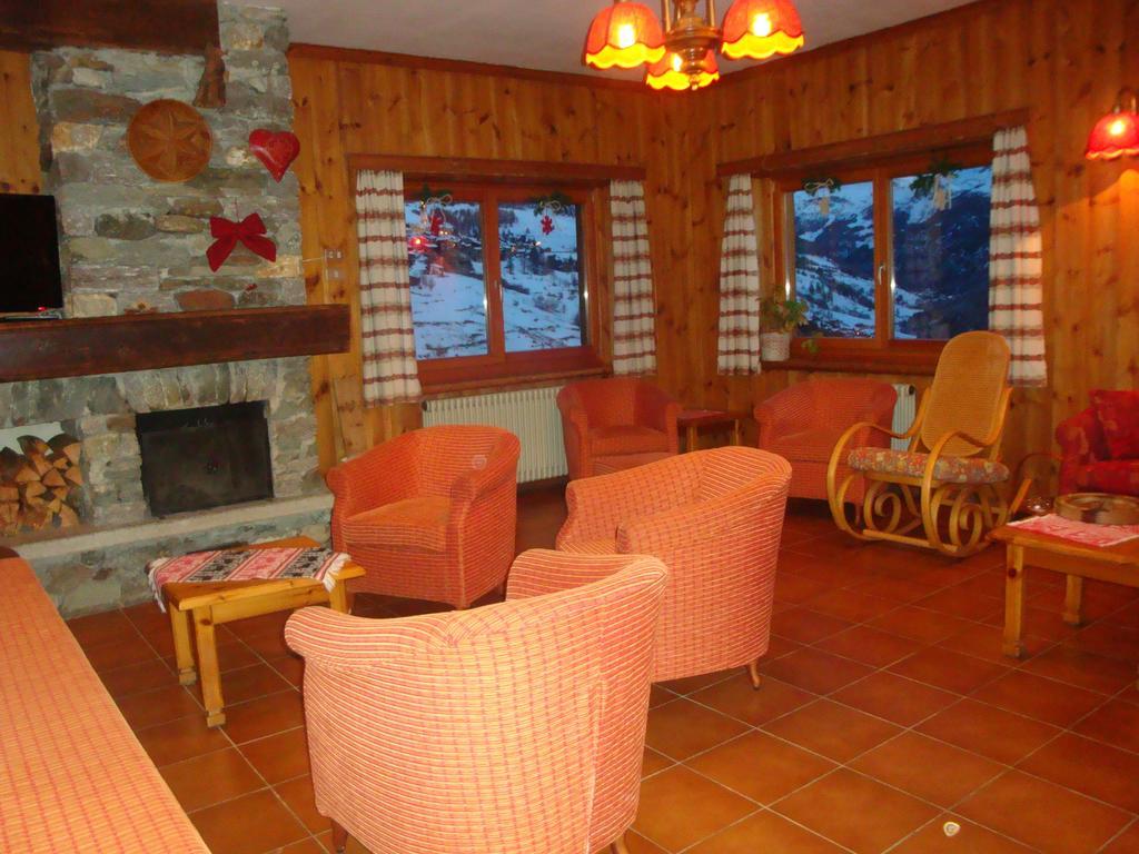 Hotel Alpe Fleurie Champoluc Kültér fotó